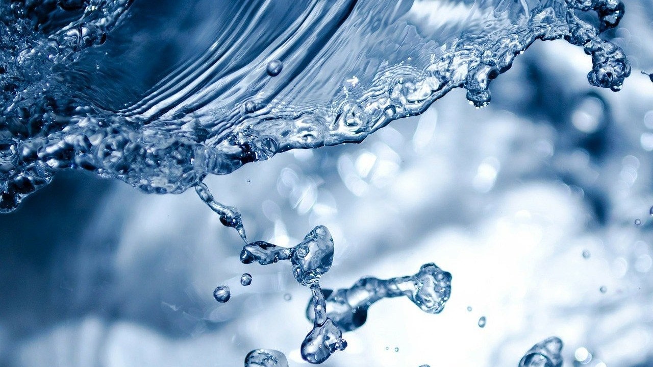 Tecnologie Innovative e Strategie di Risparmio Idrico nel Settore delle Pulizie Professionali